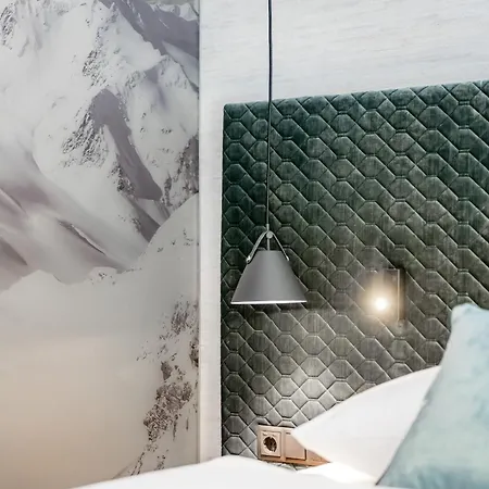 Tyrolerhof Hotell 4*