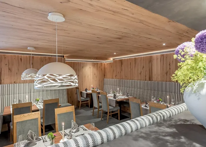 מלון Tyrolerhof 4*