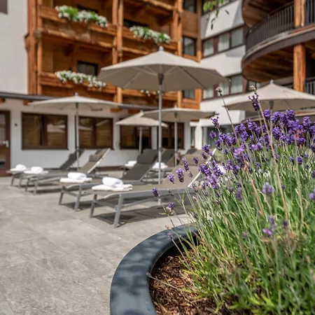 蒂罗勒霍夫酒店