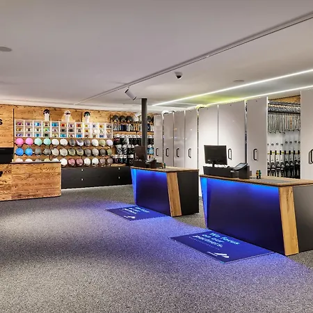 蒂罗勒霍夫酒店 4* 索尔登