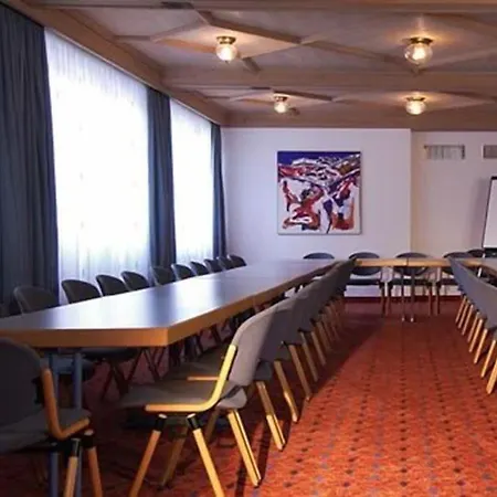 Tyrolerhof Отель Зёльден